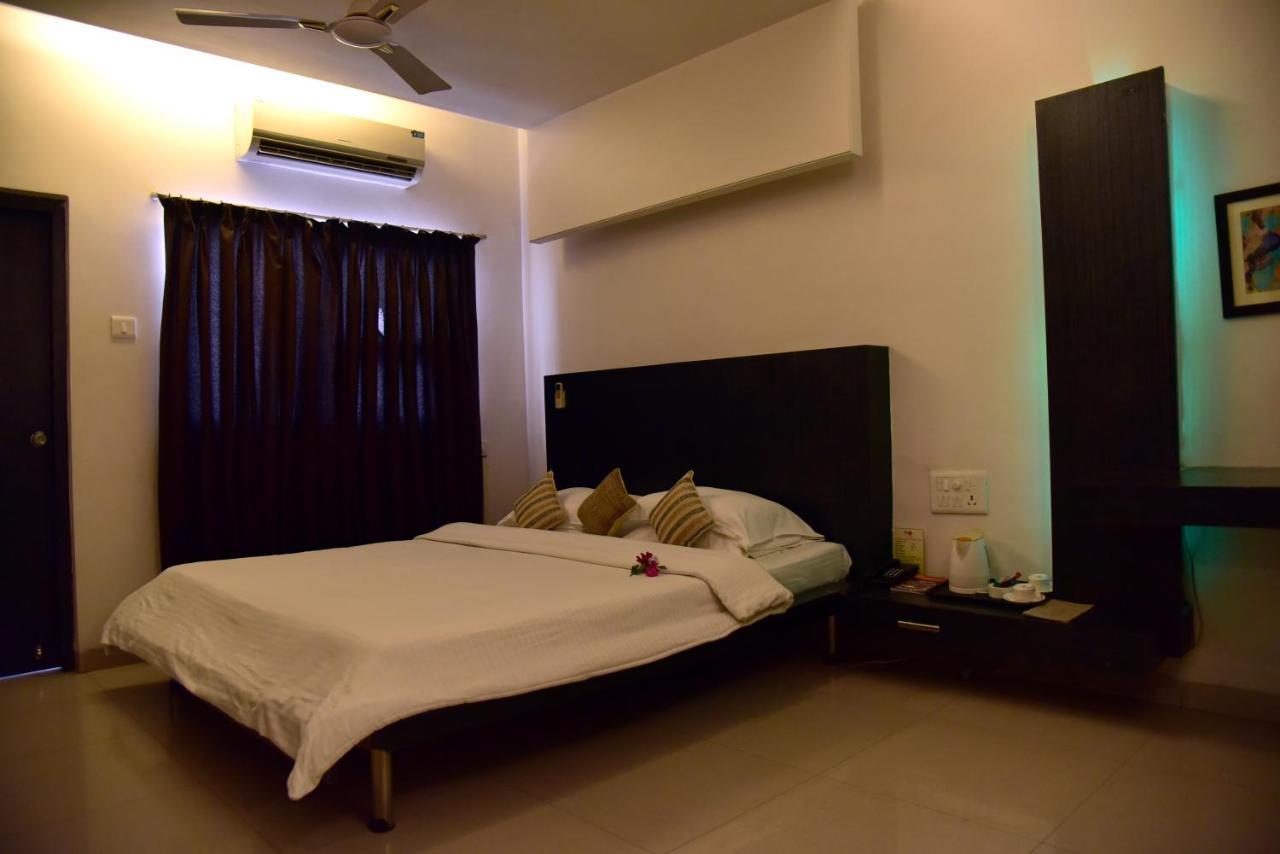 Hotel Rama Heritage Nashik Esterno foto