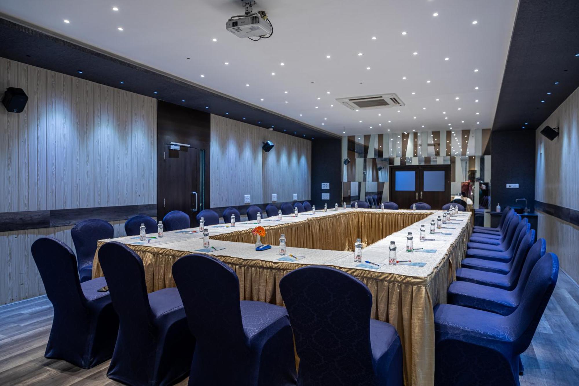 Hotel Rama Heritage Nashik Esterno foto