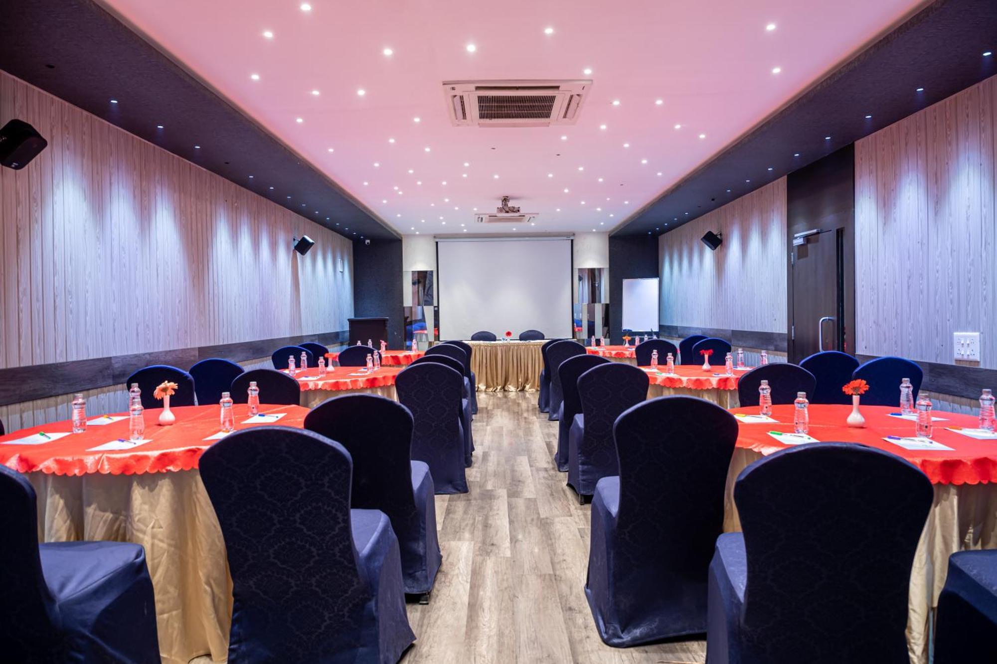 Hotel Rama Heritage Nashik Esterno foto