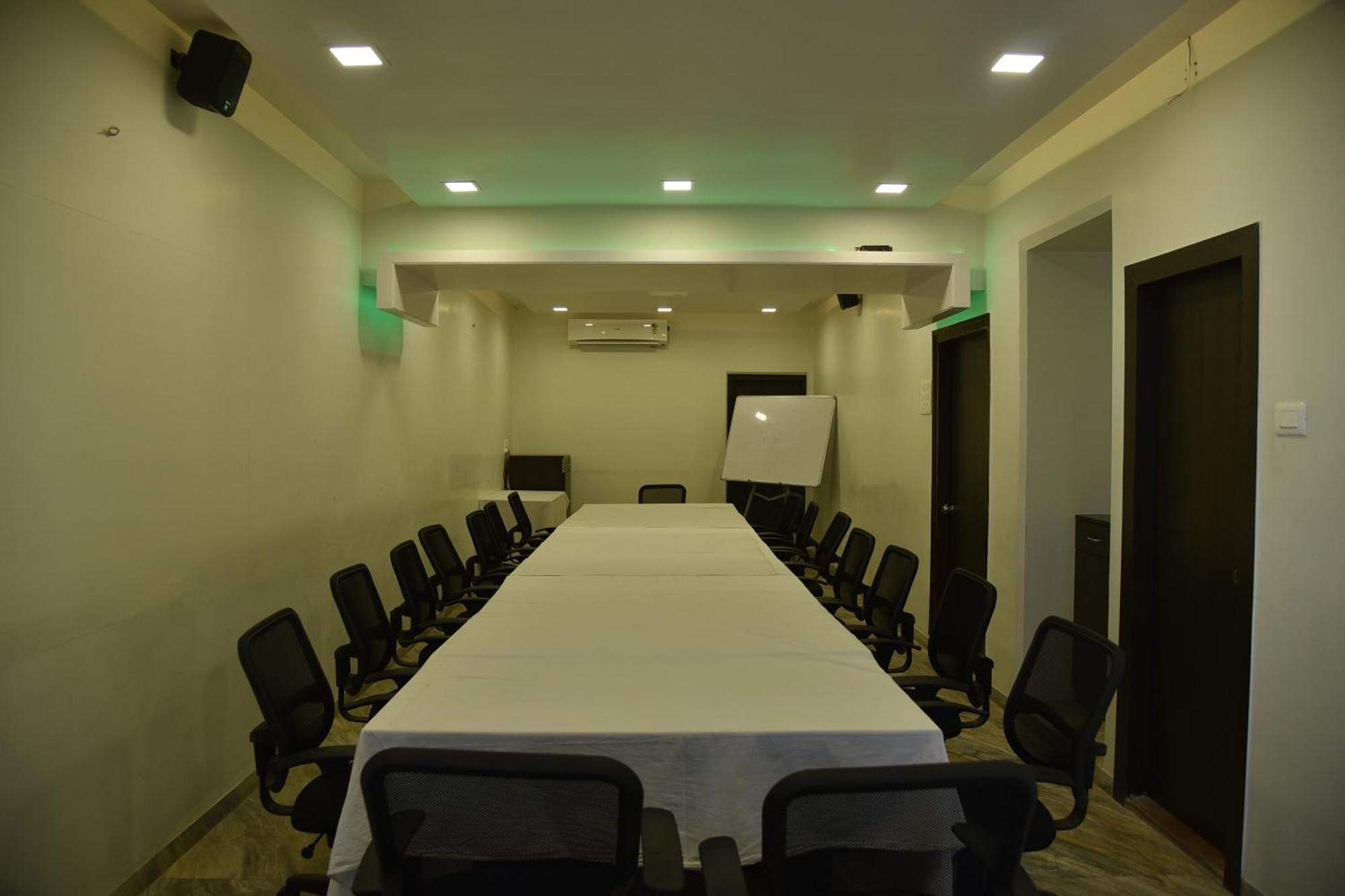 Hotel Rama Heritage Nashik Esterno foto