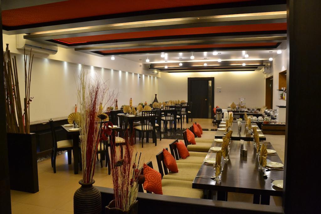 Hotel Rama Heritage Nashik Esterno foto